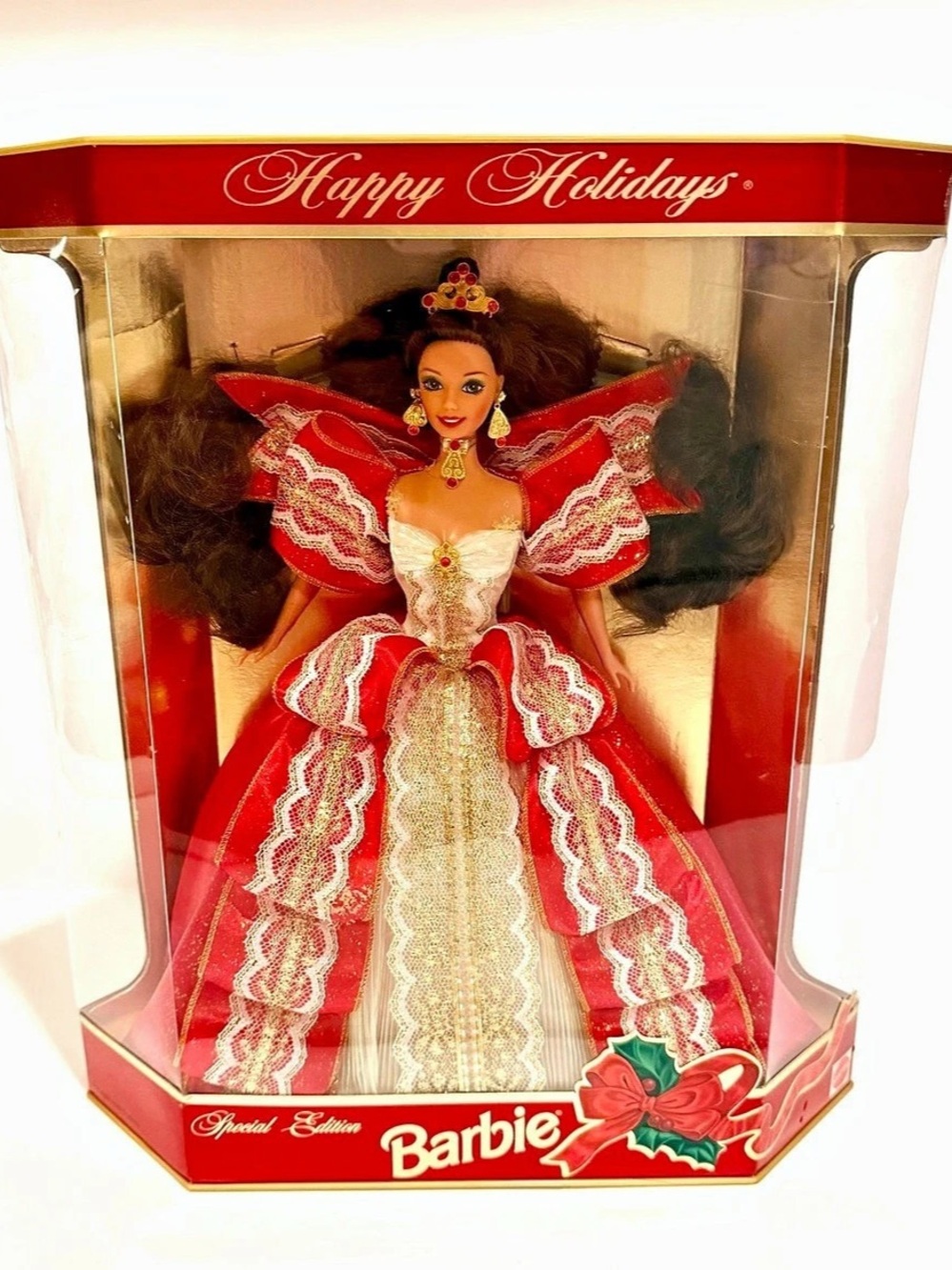 Barbie Happy Holidays Special Edition Barbie 10th Anniversary 1997. Holiday Doll